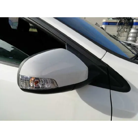 VOLVO V40 '2017 2.0 DIESEL CAT BLANCO