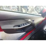 FORD FOCUS LIM. (CB8) FORD FOCUS LIM. (CB8) '2014 EDITION ROJO 2014