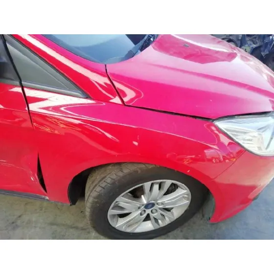 FORD FOCUS LIM. (CB8) '2014 EDITION ROJO