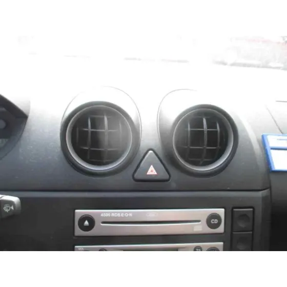 FORD FIESTA (CBK) '2004 1.4 16V CAT PLATA