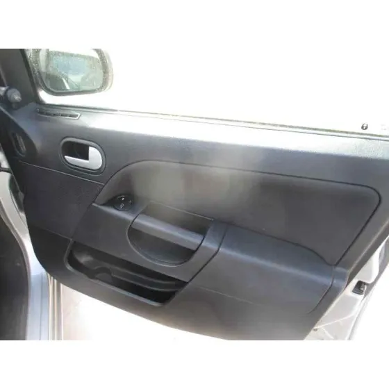 FORD FIESTA (CBK) '2004 1.4 16V CAT PLATA