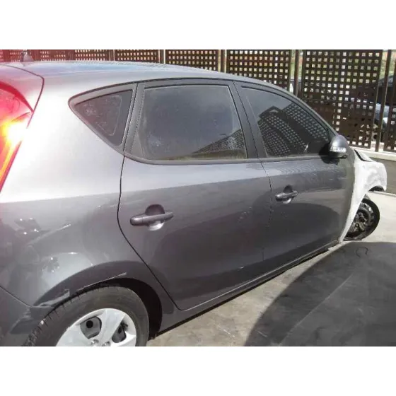 HYUNDAI I30 '2009 * GRIS