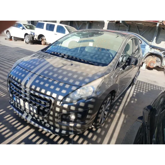 Peugeot 3008 I MONOSPACE (0U_) 2015