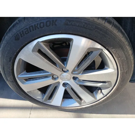 Peugeot 3008 I MONOSPACE (0U_) 2015