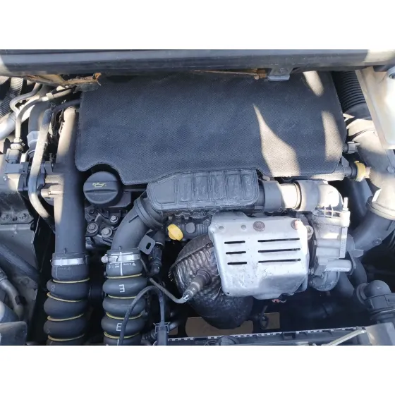 Peugeot 3008 I MONOSPACE (0U_) 2015