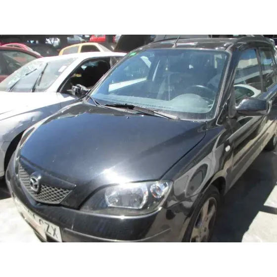 MAZDA 2 BERLINA (DY) '2004 1.4 CRTD ACTIVE NEGRO
