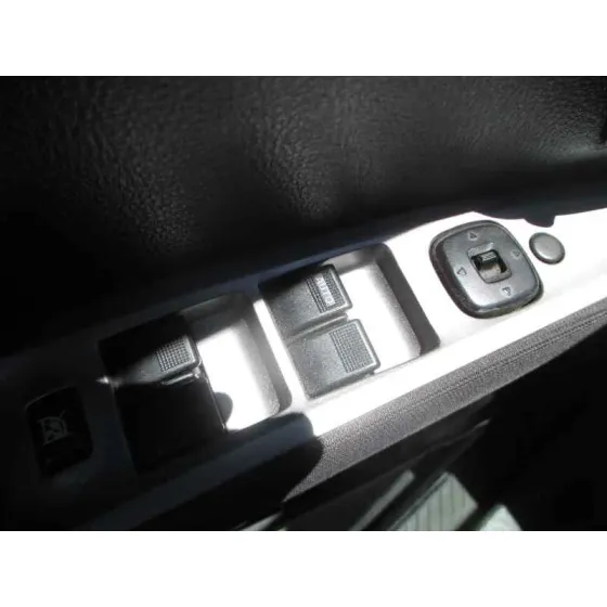 MAZDA 2 BERLINA (DY) '2004 1.4 CRTD ACTIVE NEGRO