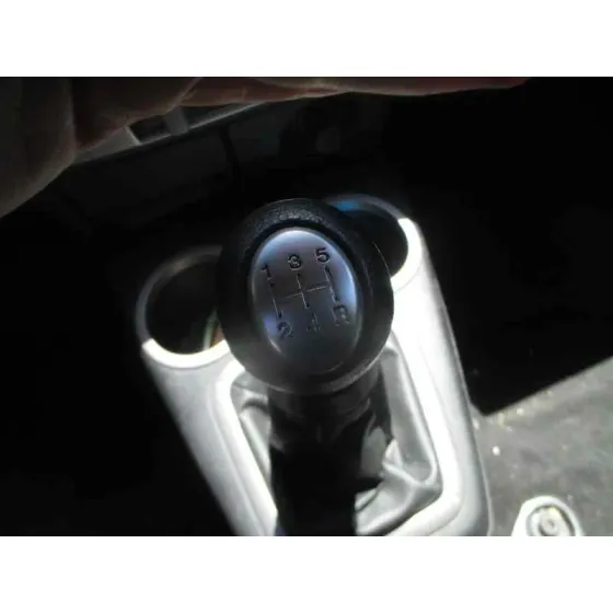 MAZDA 2 BERLINA (DY) '2004 1.4 CRTD ACTIVE NEGRO