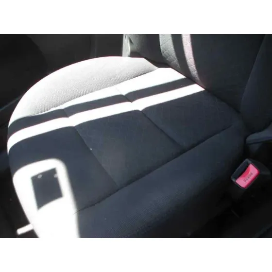 MAZDA 2 BERLINA (DY) '2004 1.4 CRTD ACTIVE NEGRO