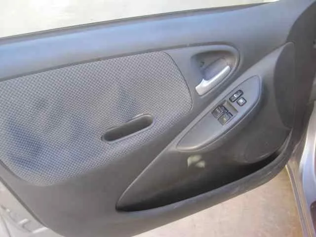 TOYOTA YARIS (NCP1/NLP1/SCP1) '2004 1.3 EXPO AZUL