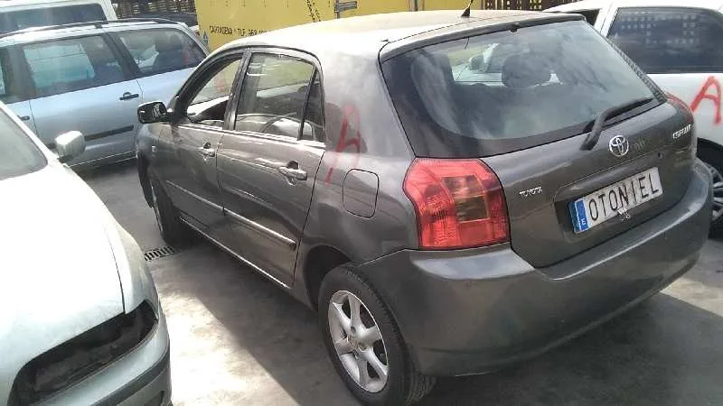 TOYOTA COROLLA (E12) '2002 1.6 LINEA LUNA BERLINA GRIS