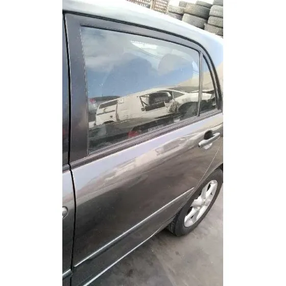 TOYOTA COROLLA (E12) '2002 1.6 LINEA LUNA BERLINA GRIS