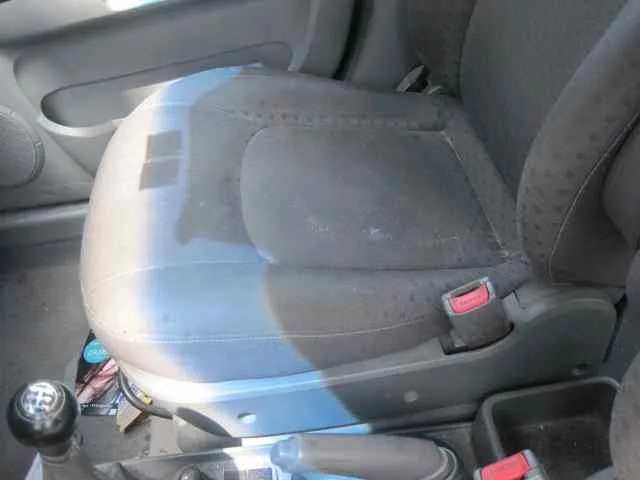 KIA CARENS '2006 2.0 CRDI EX MONOVOLUMEN GRIS