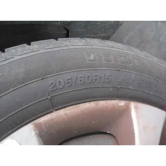 KIA CARENS '2006 2.0 CRDI EX MONOVOLUMEN GRIS