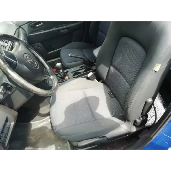 MAZDA 3 BERLINA (BK) '2005 1.6 CRDT ACTIVE AZUL