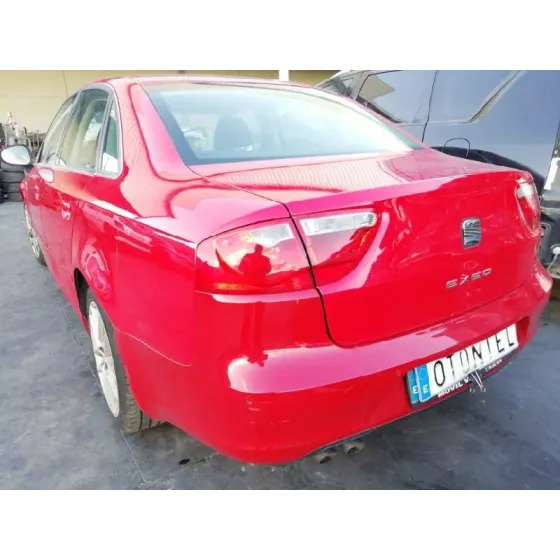 SEAT EXEO BERLINA (3R2) '2010 LAST EDITION ROJO