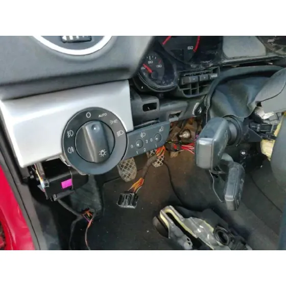 SEAT EXEO BERLINA (3R2) '2010 LAST EDITION ROJO