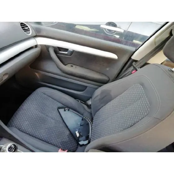 SEAT EXEO BERLINA (3R2) '2010 LAST EDITION ROJO