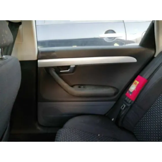SEAT EXEO BERLINA (3R2) '2010 LAST EDITION ROJO