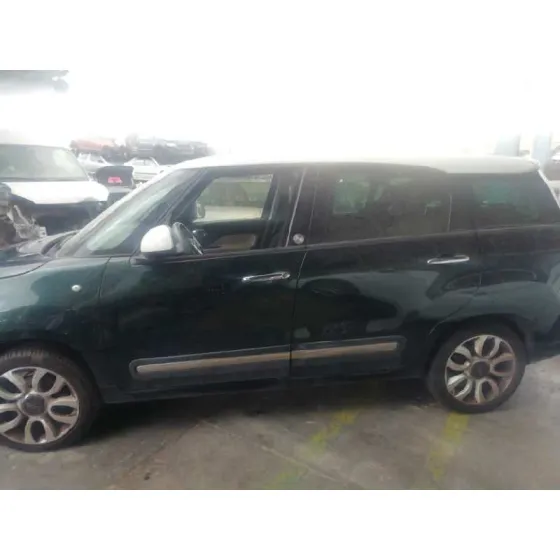 FIAT 500 L (330) '2014 BASIC VERDE