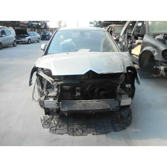 CITROEN C4 BERLINA '2008 COLLECTION ORO