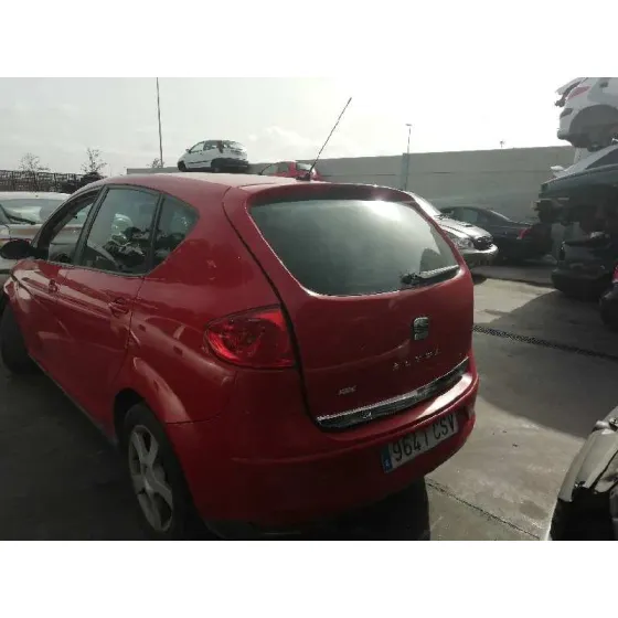 SEAT ALTEA (5P1) '2004 2.0 TDI ROJO
