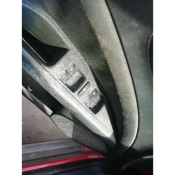 SEAT ALTEA (5P1) '2004 2.0 TDI ROJO
