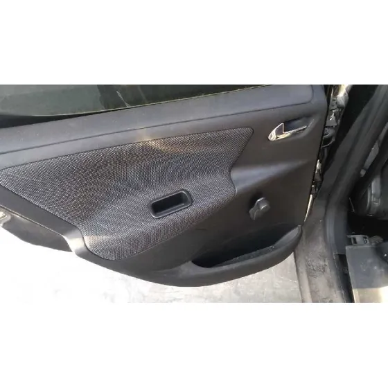 PEUGEOT 207 '2009 1.6 16V HDI FAP NEGRO