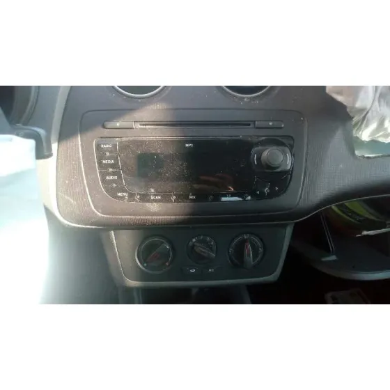 SEAT IBIZA (6J5) '2010 EMOCION NEGRO