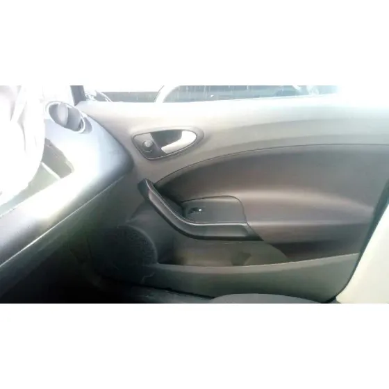 SEAT IBIZA (6J5) '2010 EMOCION NEGRO