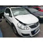 SUZUKI SX4 RW (EY) SUZUKI SX4 RW (EY) '2012 GL BLANCO 2010