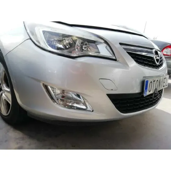 OPEL ASTRA J LIM. '2011 COSMO PLATA