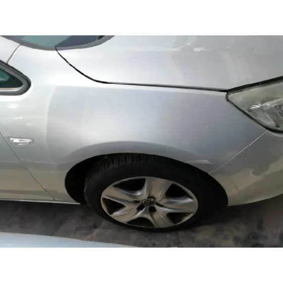 OPEL ASTRA J LIM. '2011 COSMO PLATA