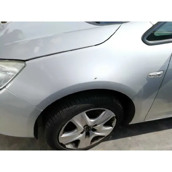 OPEL ASTRA J LIM. '2011 COSMO PLATA