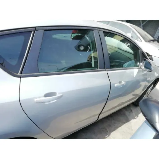 OPEL ASTRA J LIM. '2011 COSMO PLATA
