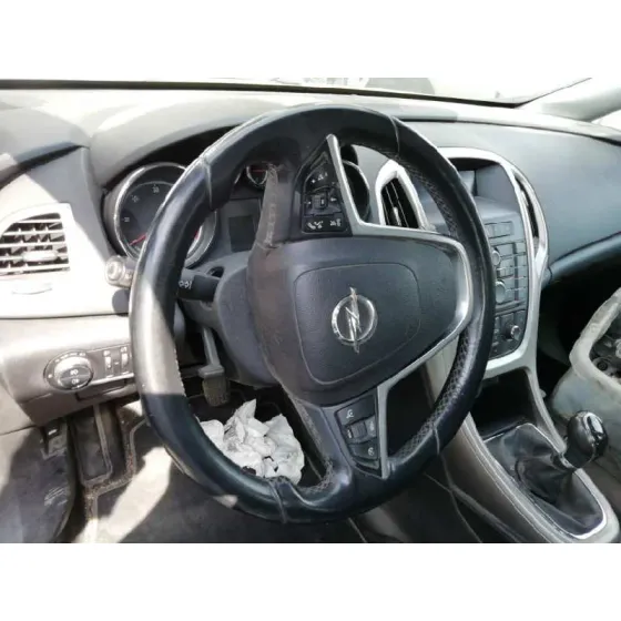 OPEL ASTRA J LIM. '2011 COSMO PLATA