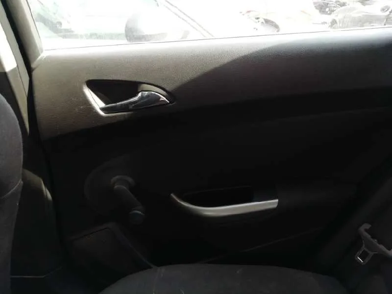 OPEL ASTRA J LIM. '2011 COSMO PLATA