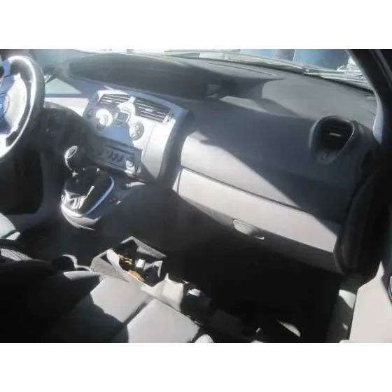 RENAULT SCENIC II '2006 AUTHENTIQUE NEGRO