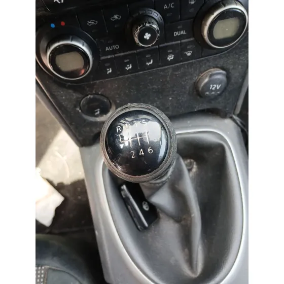 M9R EURO 4. CAMBIO MANUAL 6V 4X2. 5 PLAZAS CVF/KW: 13.30/110