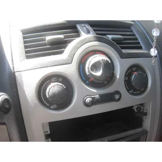 RENAULT MEGANE II BERLINA 5P '2003 CONFORT DYNAMIQUE AZUL