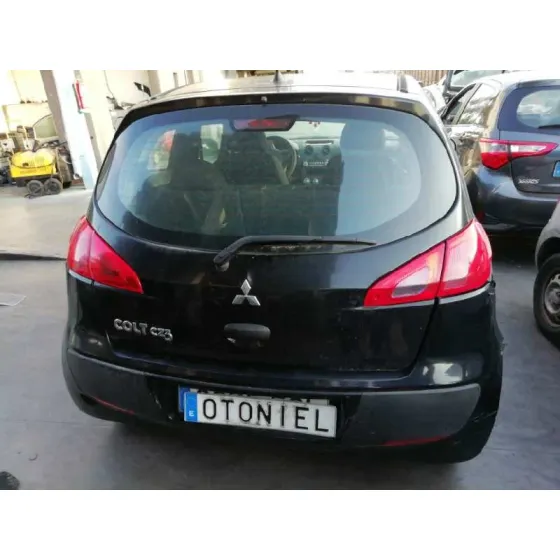 MITSUBISHI COLT BERLINA 3 (CZ) '2006 1.1 INVITE NEGRO