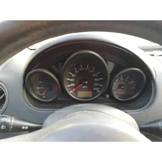 MITSUBISHI COLT BERLINA 3 (CZ) '2006 1.1 INVITE NEGRO