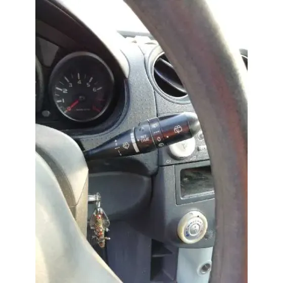 MITSUBISHI COLT BERLINA 3 (CZ) '2006 1.1 INVITE NEGRO