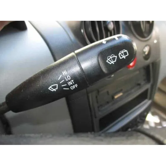 DAEWOO KALOS '2004 1.2 SE AZUL