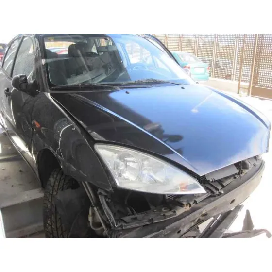FORD FOCUS BERLINA (CAK) '2004 GHIA NEGRO