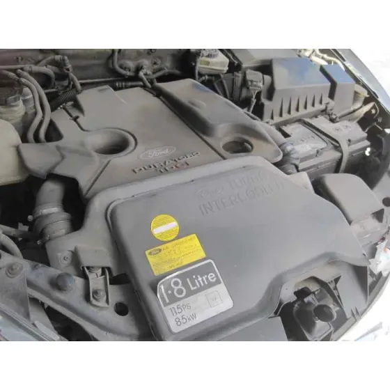 FORD FOCUS BERLINA (CAK) '2004 GHIA NEGRO