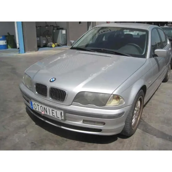 BMW SERIE 3 BERLINA (E46) '1998 323I PLATA
