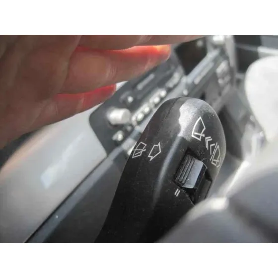 BMW SERIE 3 BERLINA (E46) '1998 323I PLATA