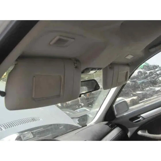 BMW SERIE 3 BERLINA (E46) '1998 323I PLATA