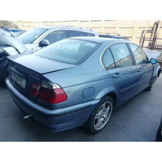BMW SERIE 3 BERLINA (E46) '2000 320D GIRS